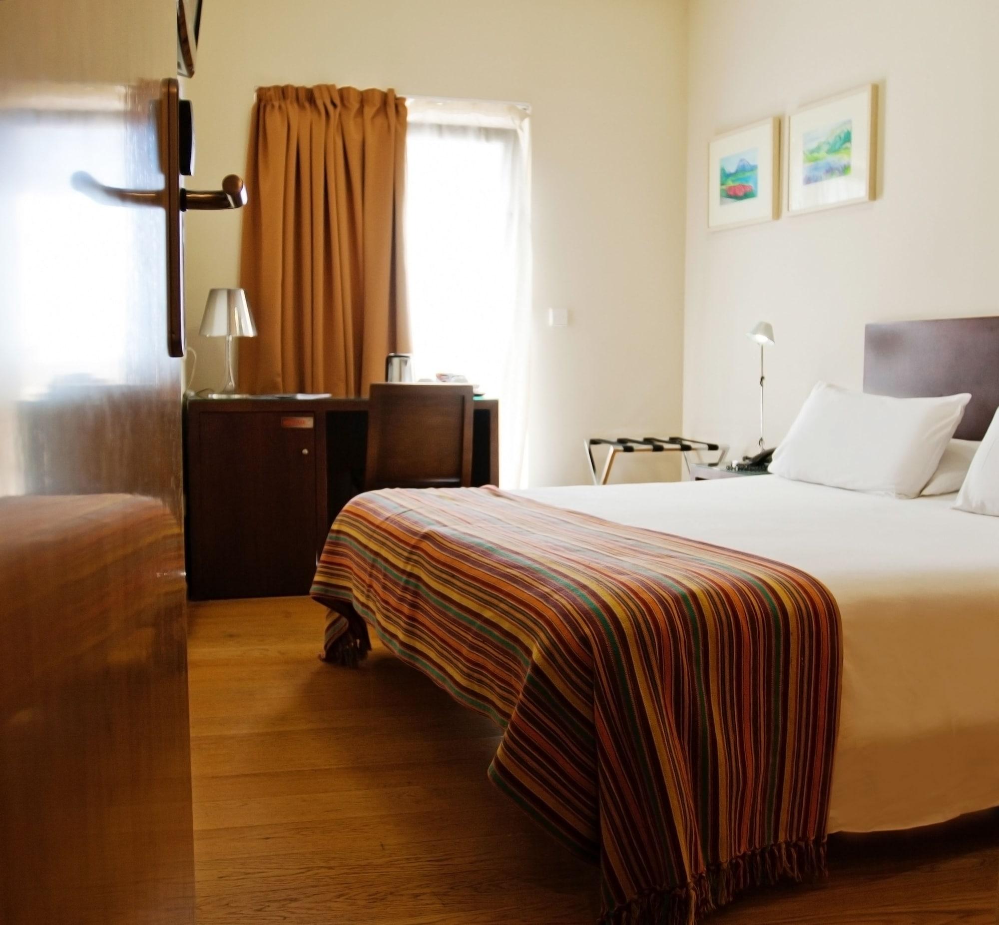 Hotel Patagonia Sur Cadiz Exterior photo